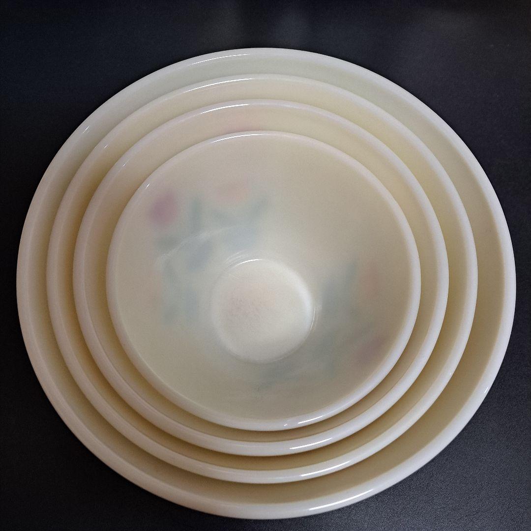 ファイヤーキング　Fire King　ミキシングボウル　チューリップ　アイボリー