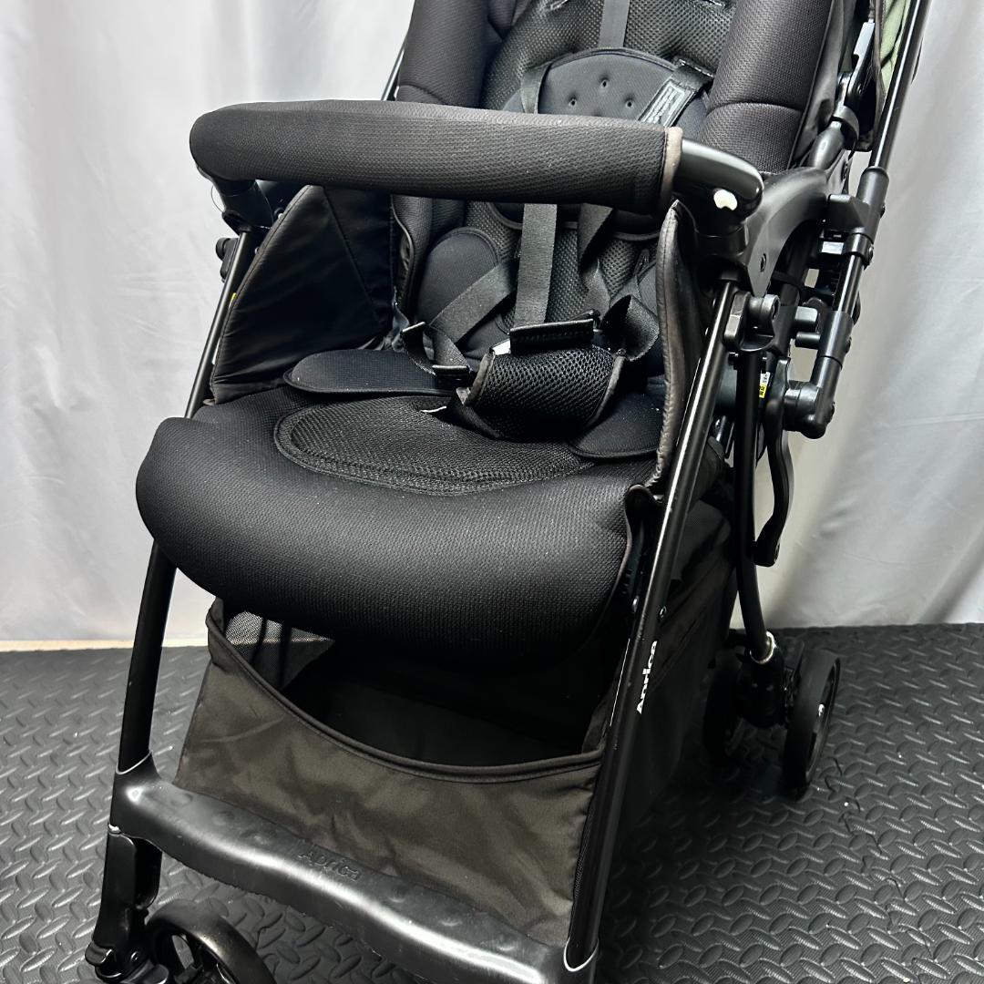 【美品】アップリカ　ベビーカー　ラクーナ　クッション AE　両対面式　AB型