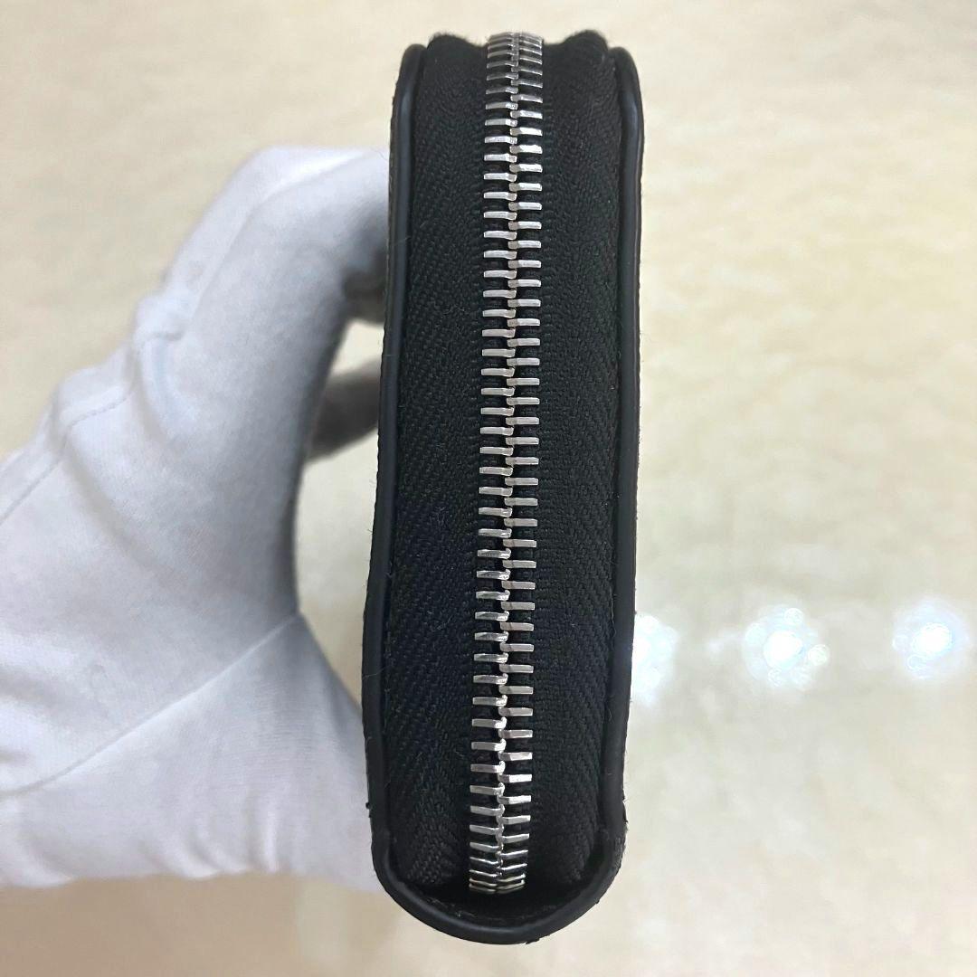 未使用　PRADA サフィアーノレザー 長財布 ブラック　エンボスロゴ　黒