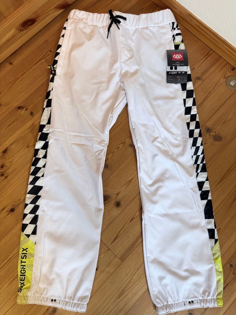 SIXEIGHTSIX スノーボードウェアセットアップ