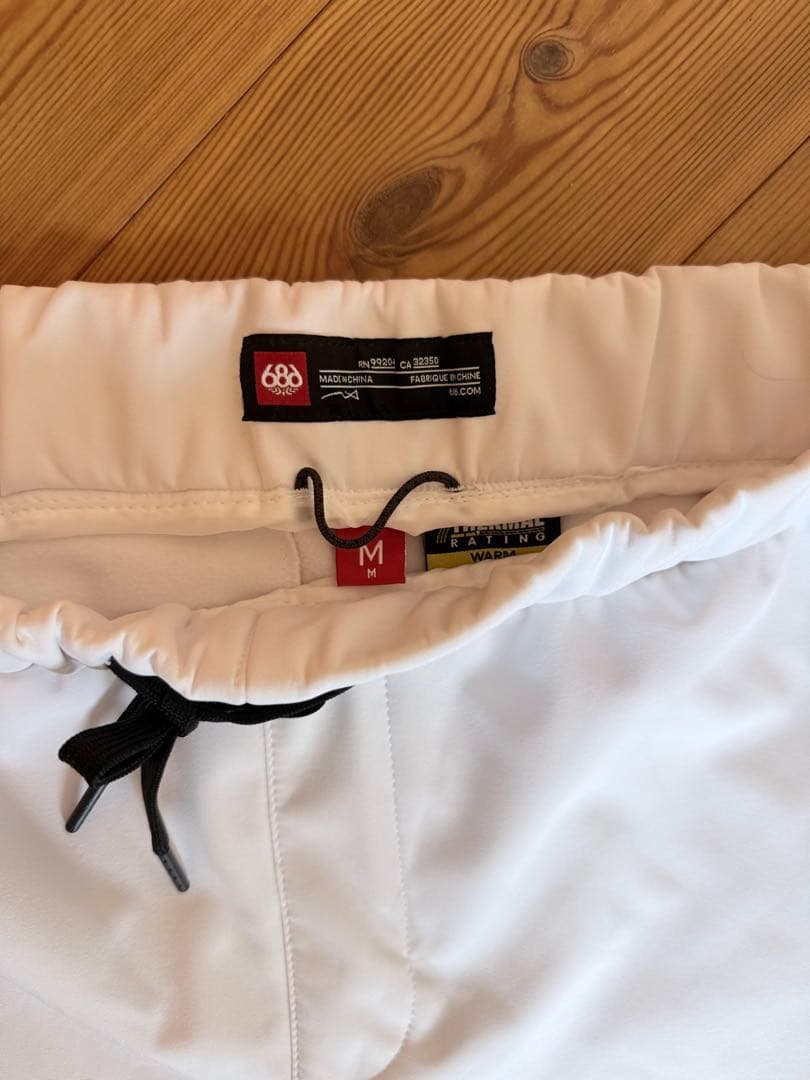 SIXEIGHTSIX スノーボードウェアセットアップ