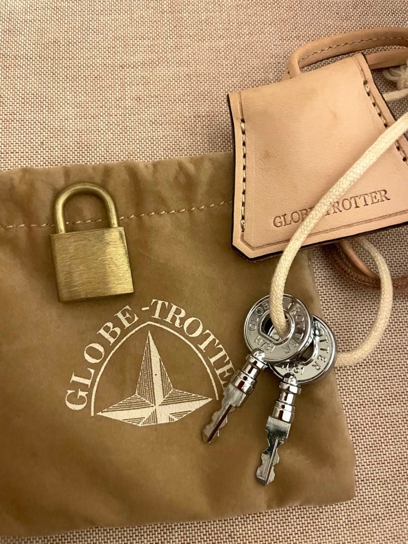 【鍵修理済】グローブトロッター サファリキャリーオン2輪 スーツケース 34L