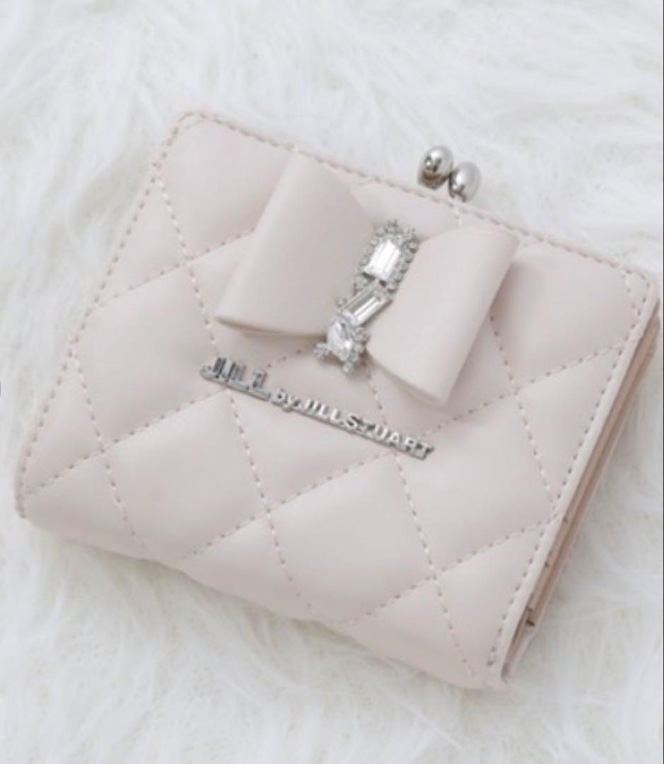 【新品未使用】RIBBONキルトウォレット ピンク 財布　ジルスチアート