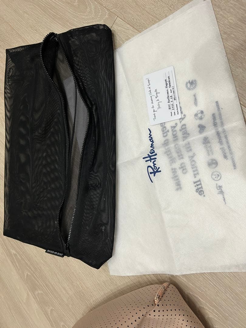 エスケープ トート ブラッシュ 美品 未使用に近い マザーズバッグ 正規品