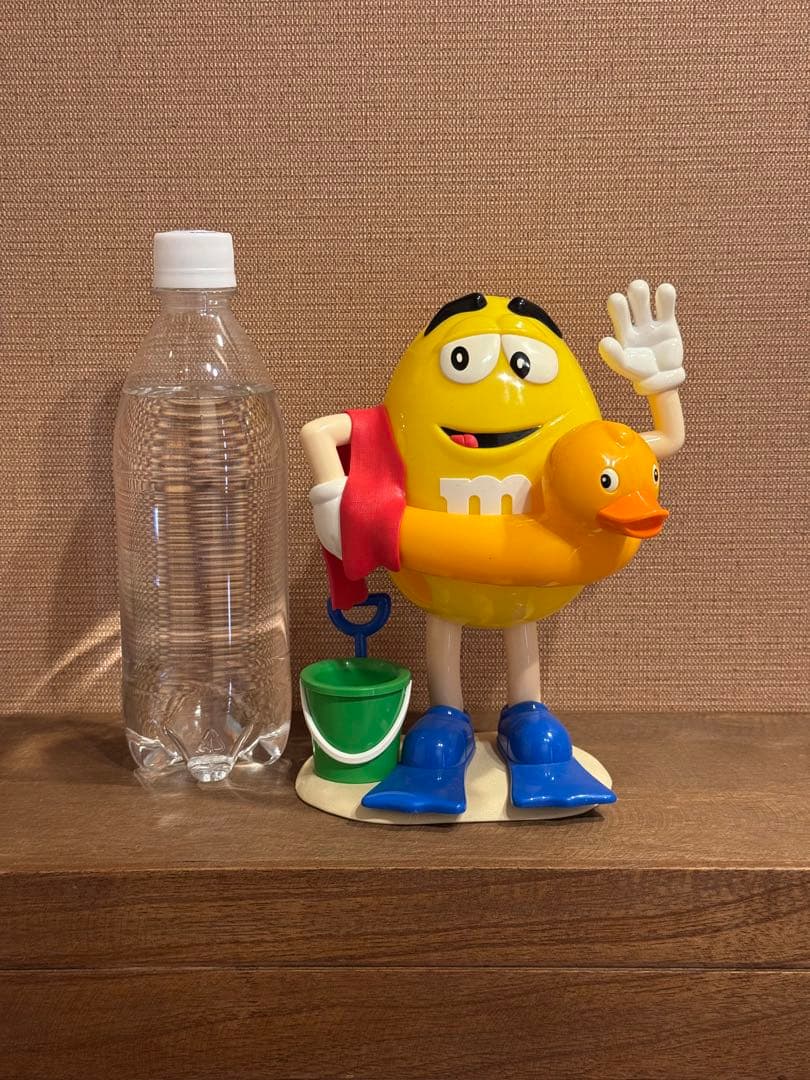 M&M's チョコディスペンサー