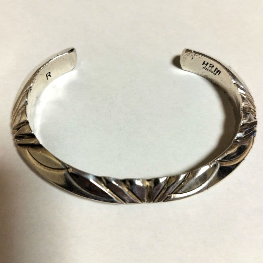 navajoヘンリーマリアーノバングル