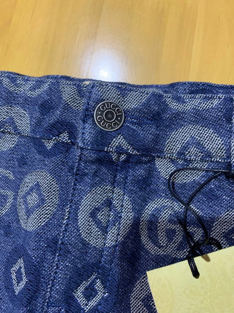 ララ‼️【新品】GUCCI デニムGGパターンスカート　140