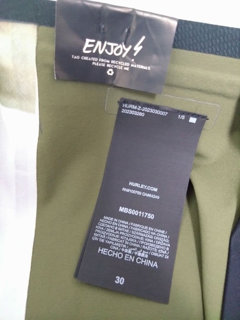 Hurley　ハーレー　PHANTOM＋　サーフパンツ　水着　サイズ30 迷彩