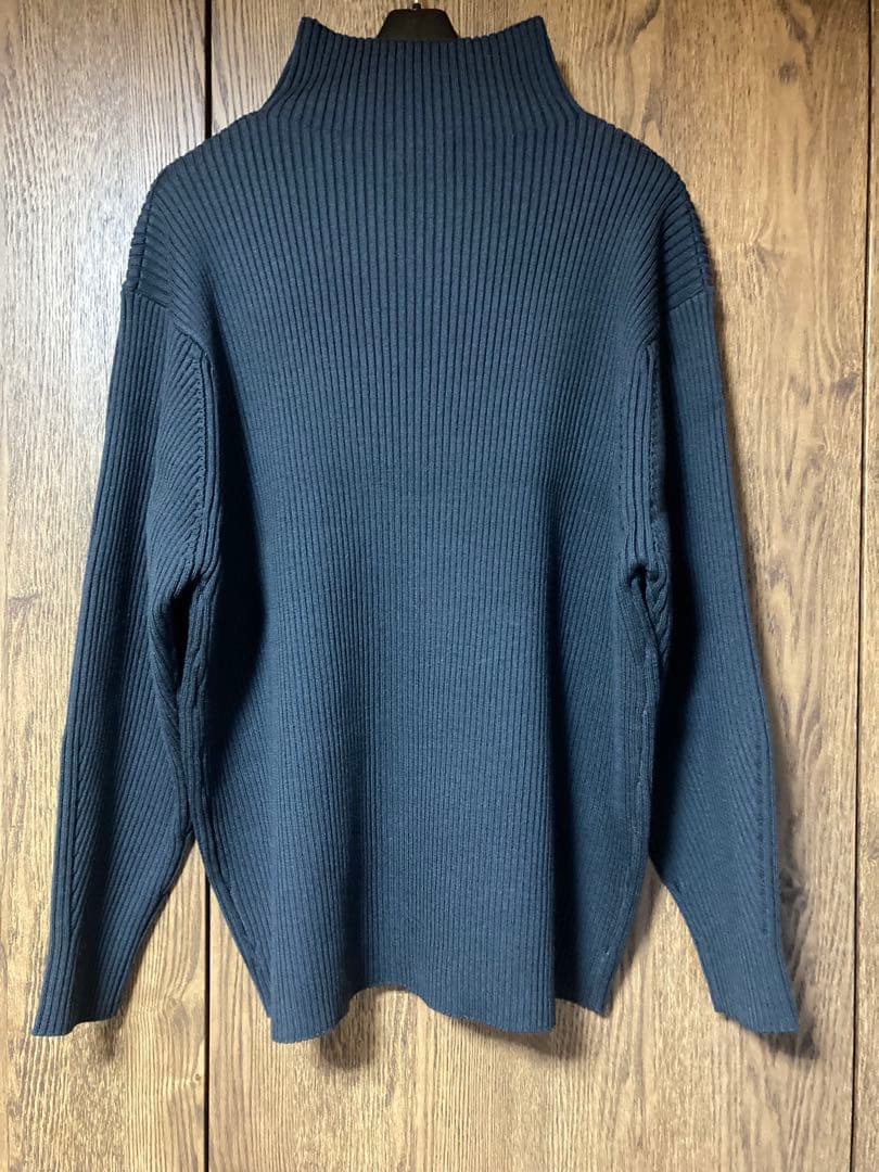 Ballsey ダークグレータートルネックセーター