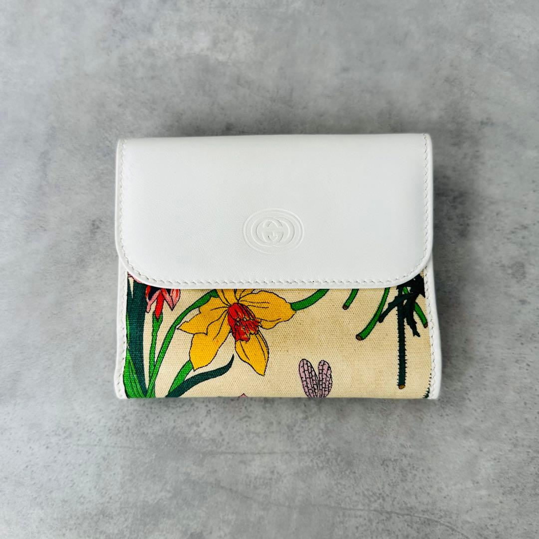 希少✨GUCCI フローラ インターロッキング　花柄　フラワー　二つ折り財布