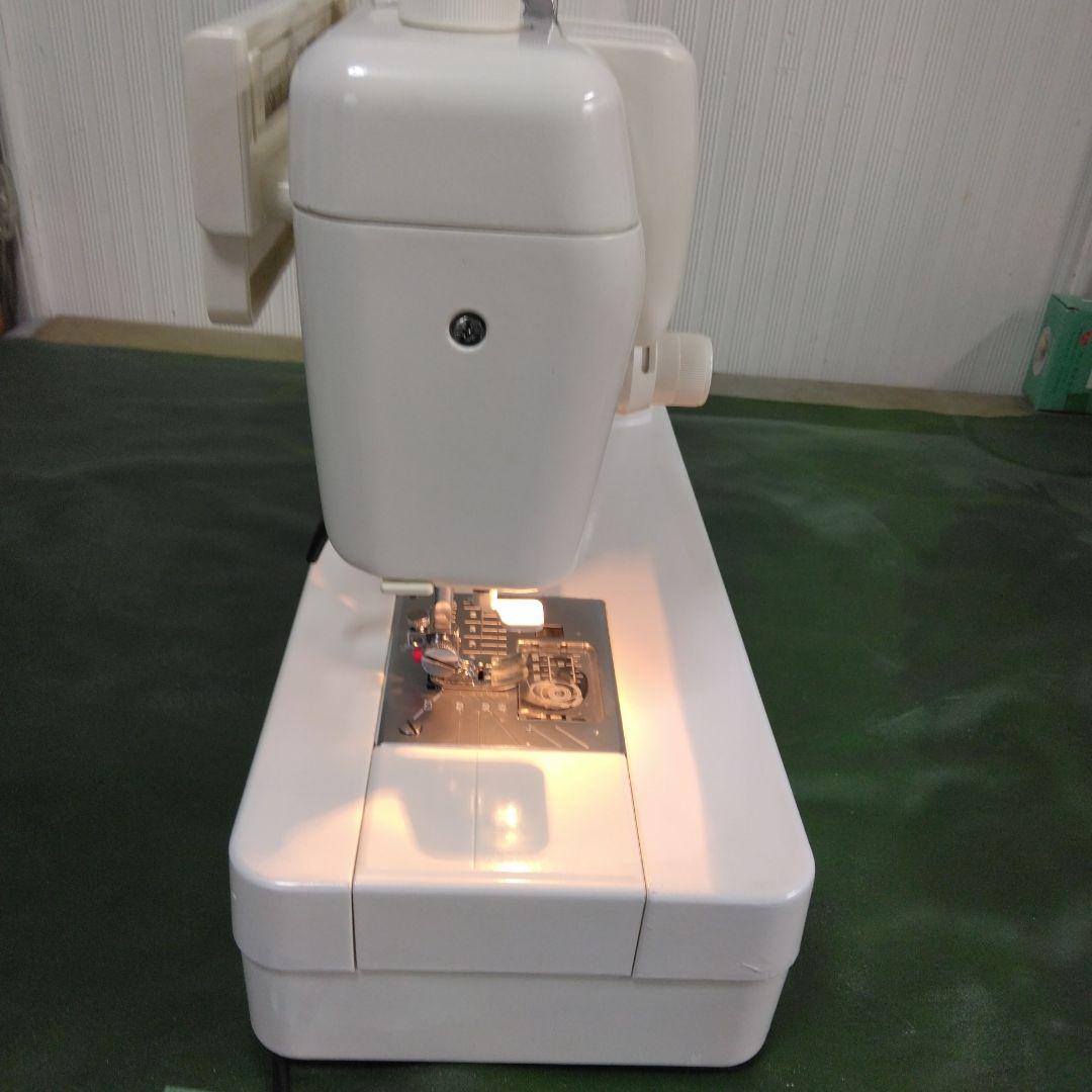 ジャノメミシンCK-1000型。