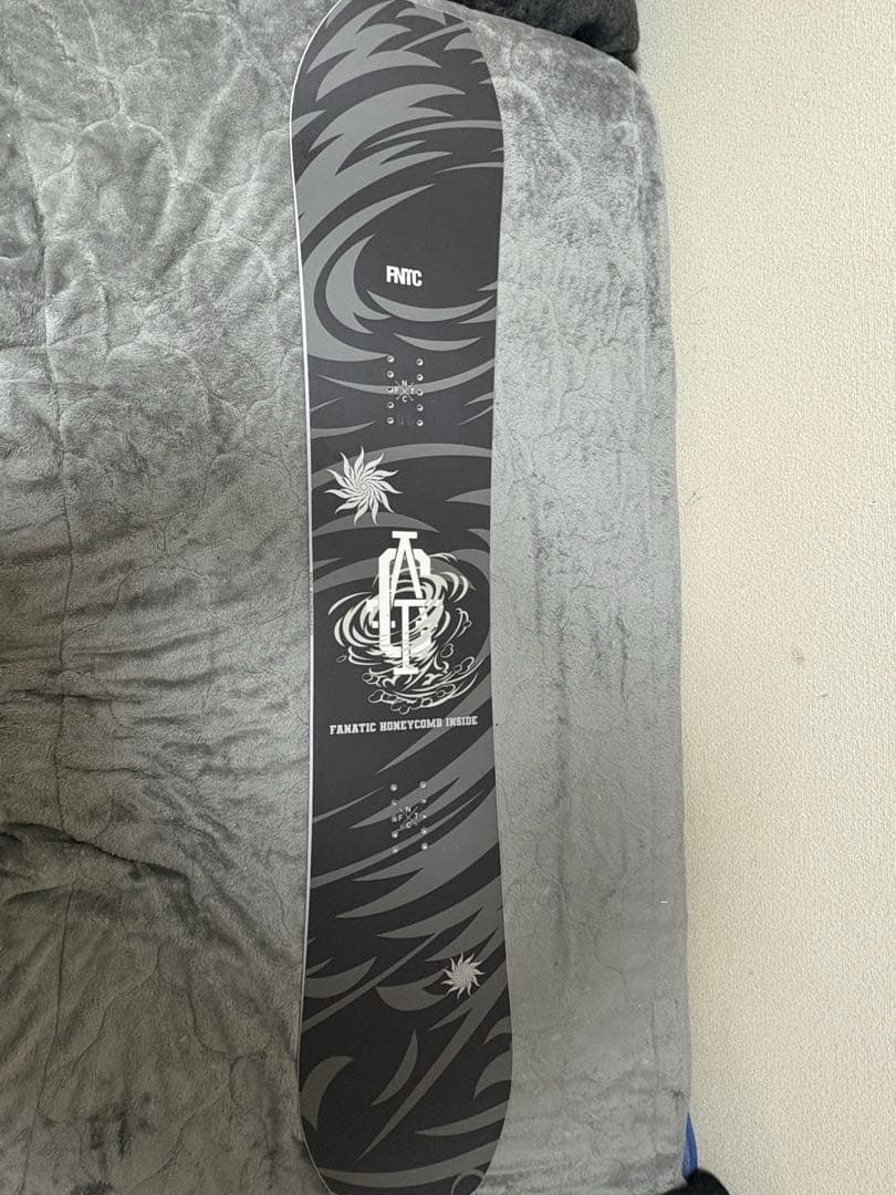 24-25 FNTC CAT グラトリ ジブ スノーボード 板 メンズ