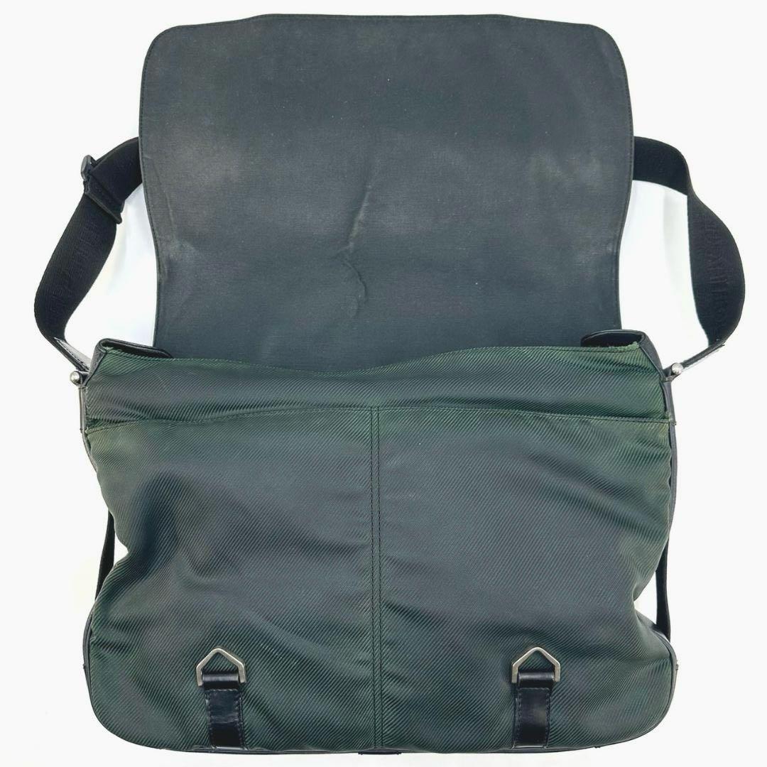 LOUIS VUITTON ルイヴィトン デルスー タイガ メッセンジャーバッグ