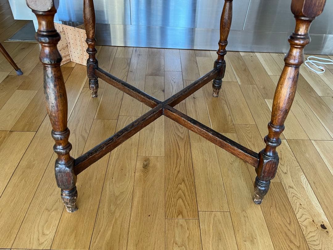 ラウンドテーブル　ろくろ脚　円卓　ヴィンテージ　アンティーク