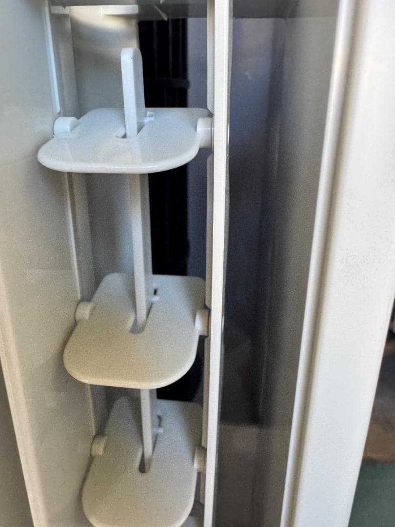 ①コロナ ウインドエアコン窓用エアコンCW-FA1824R 2024年製 窓枠付