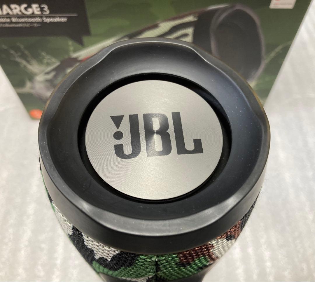 JBL Charge 3 ポータブルBluetoothスピーカースクワッド迷彩色