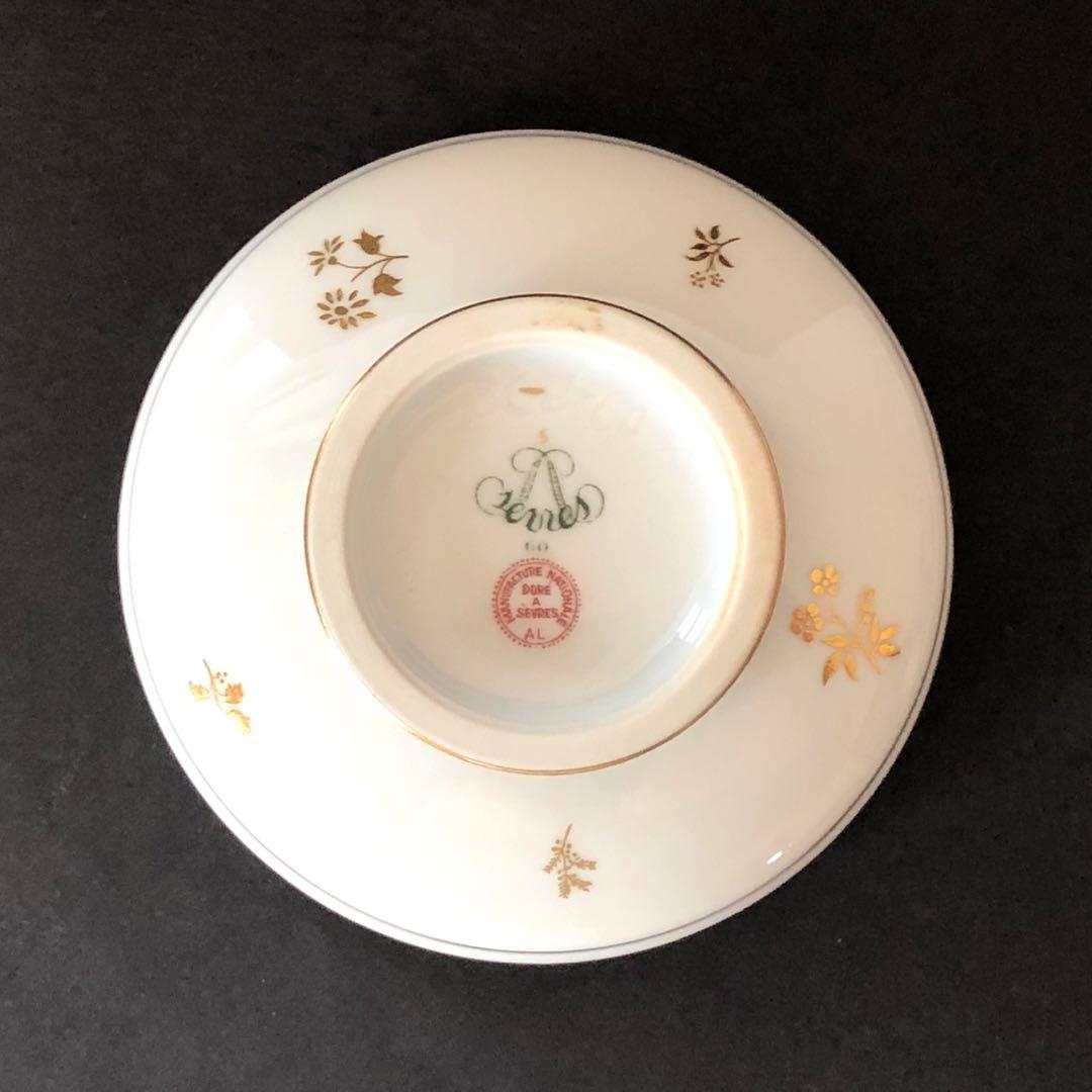 セーブル丸形ディッシュ☆白磁金彩☆24K金彩小花紋様☆仏ヴィンテージ未使用