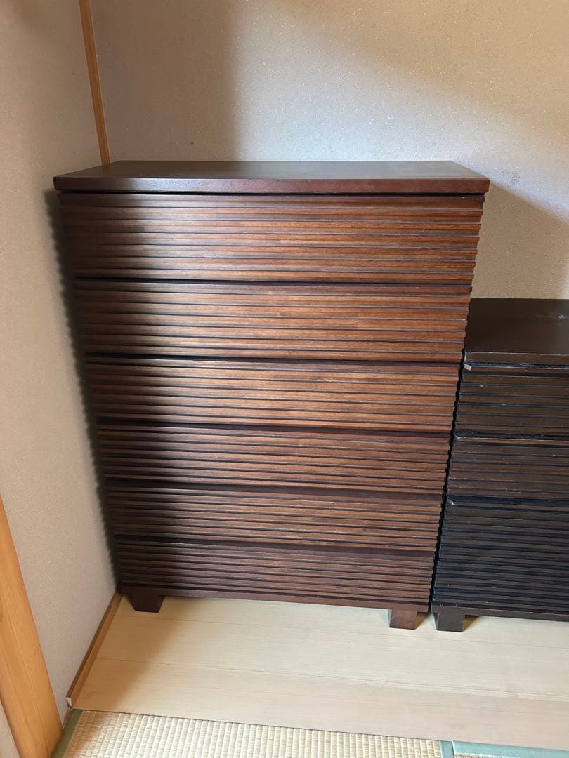 a.flat ルーバー　キャビネット