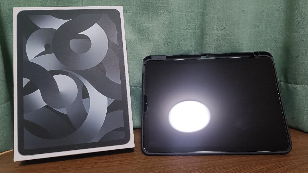 Apple iPad Air 第5世代　256GB スペースグレー 本体