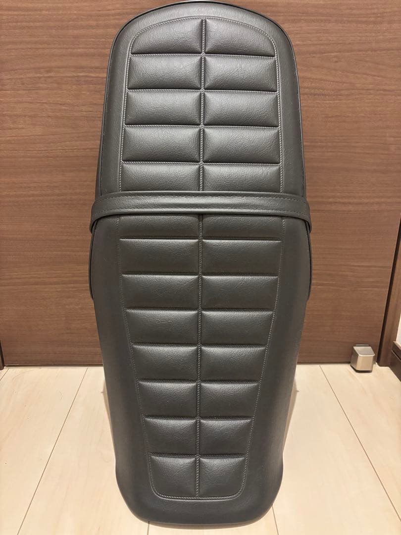 CB1100EX 純正シート 黒 SC65
