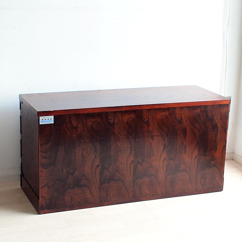 岩谷堂タンス 四尺箪笥 鍵付き 伝統工芸 和家具 民芸家具 ZR24116