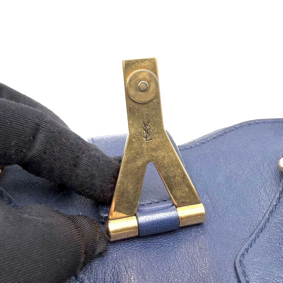 Yves Saint Laurent カバスシック　Yライン　レザートートバッグ