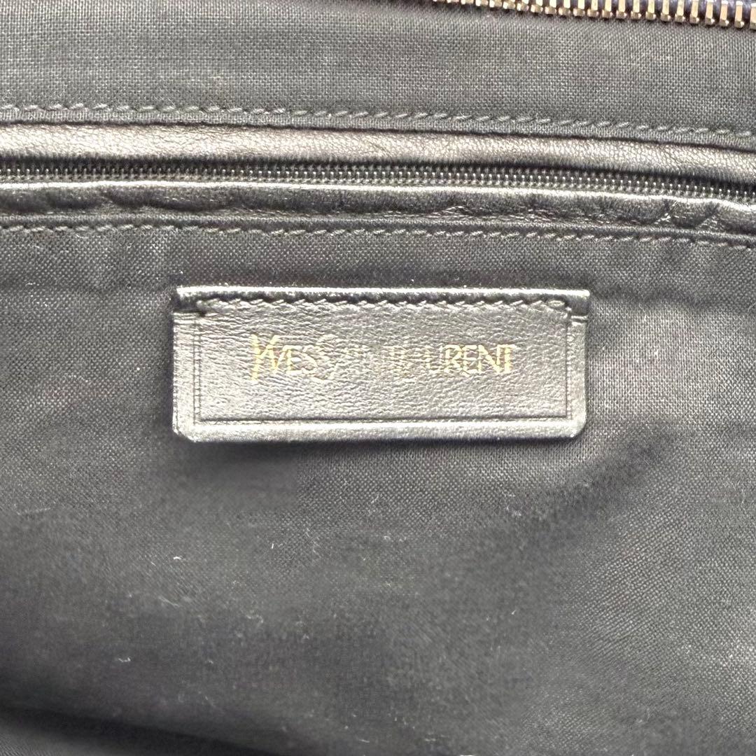 Yves Saint Laurent カバスシック　Yライン　レザートートバッグ
