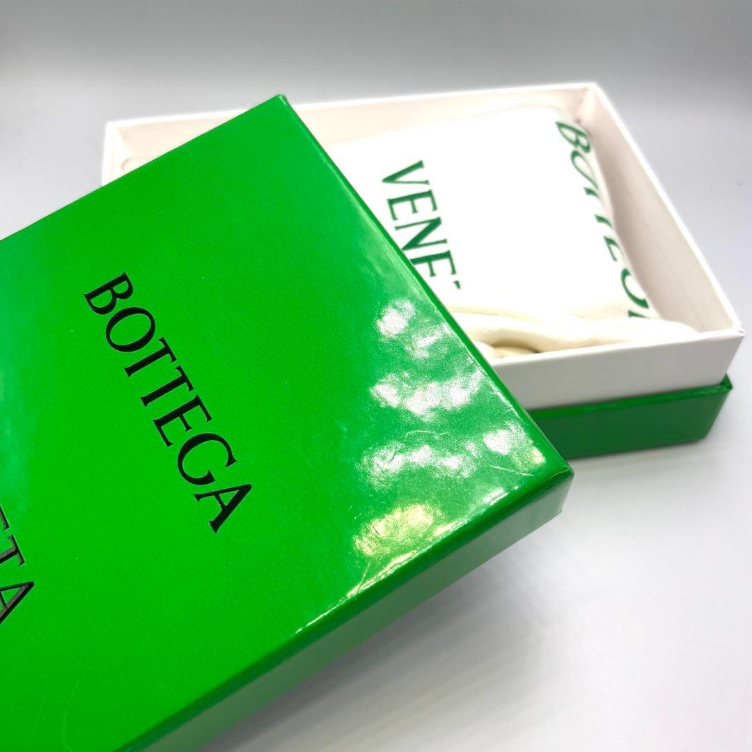 Bottega Veneta インテレチャート グリーンレザー ジッパー財布 箱