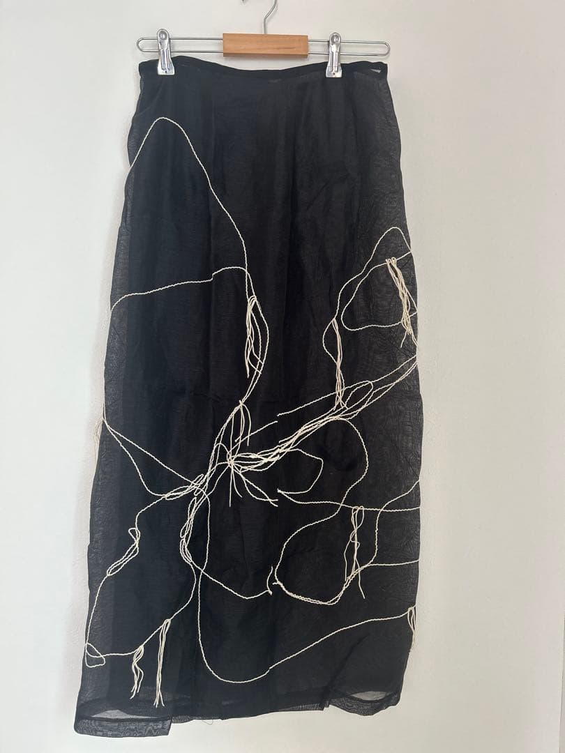 credonaアートエンブロイダリーラップスカート