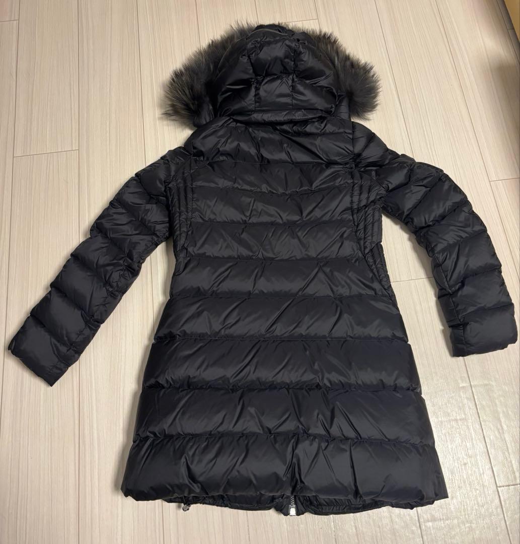 新品　タトラス　ダウンコート　03