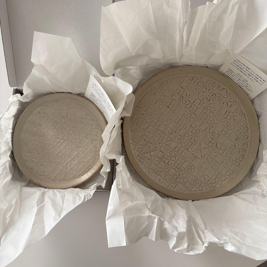 ミナペルホネンmina perhonen プレート（大）meri ホワイト