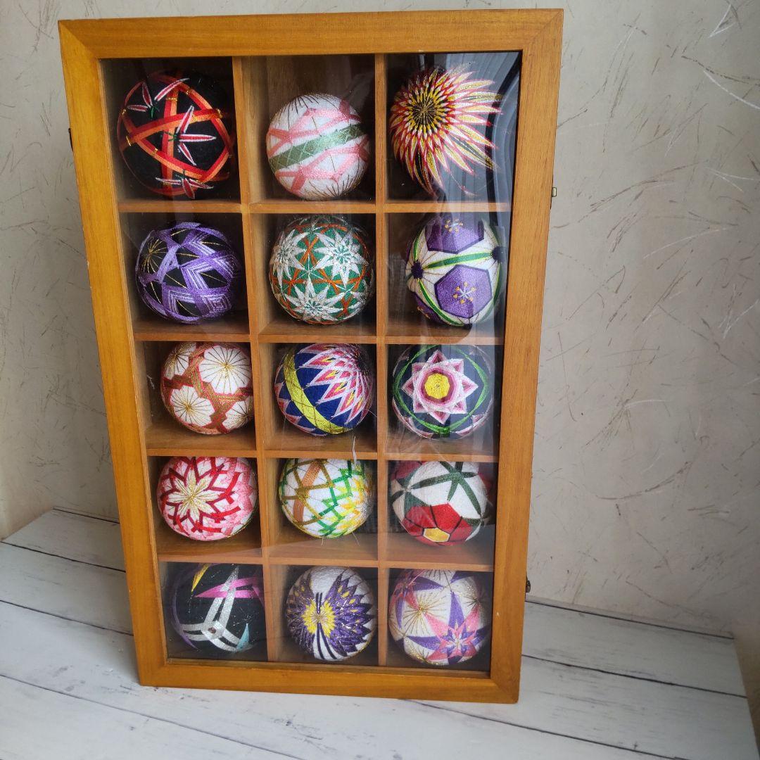 ケース入り手作り手鞠