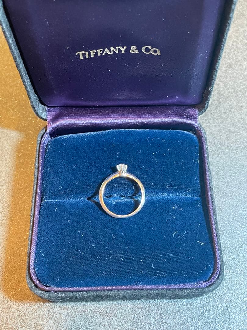 ティファニー ダイヤモンドリング7号