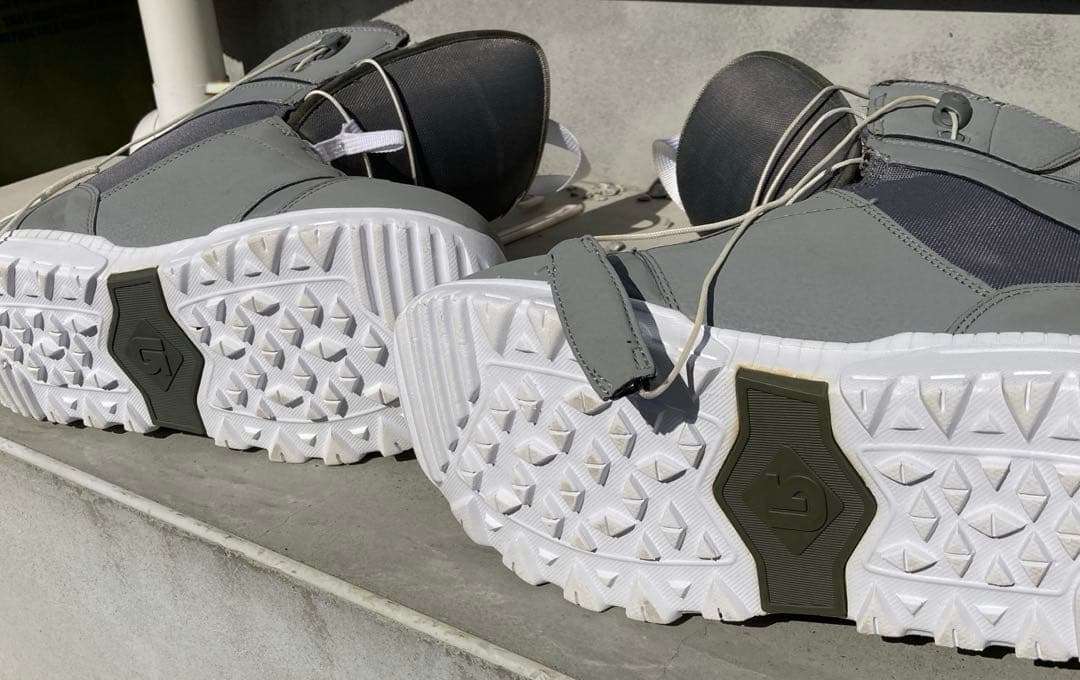 Burton スノーボードブーツ　28cm