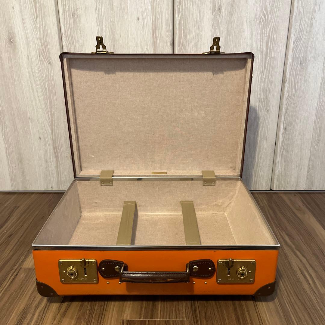 グローブトロッター　オリジナル 20インチ トロリー　GLOBE TROTTER