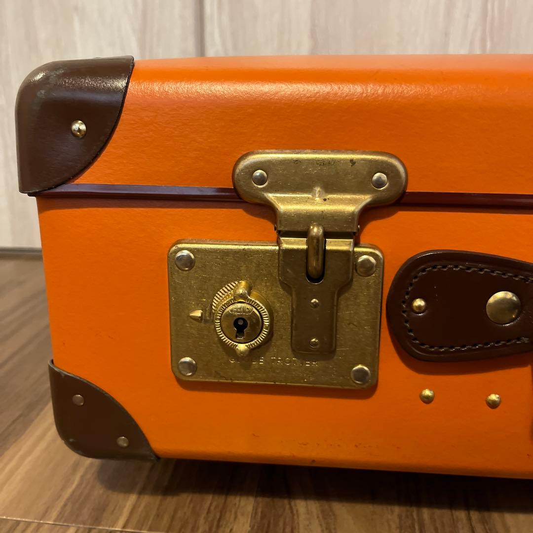 グローブトロッター　オリジナル 20インチ トロリー　GLOBE TROTTER