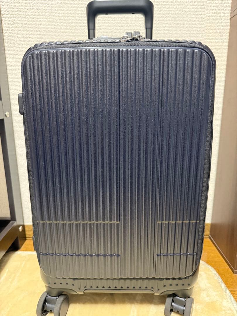 Innovator(イノベーター) INV50 ダークネイビー