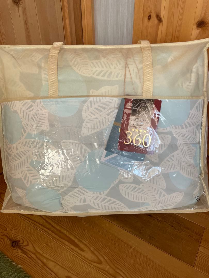 日本製　羽毛布団　シングル　イングランド産ホワイトダウン90% 1.3kg B