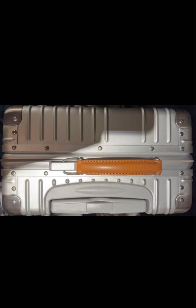 イノベーターアルミスーツケース36L