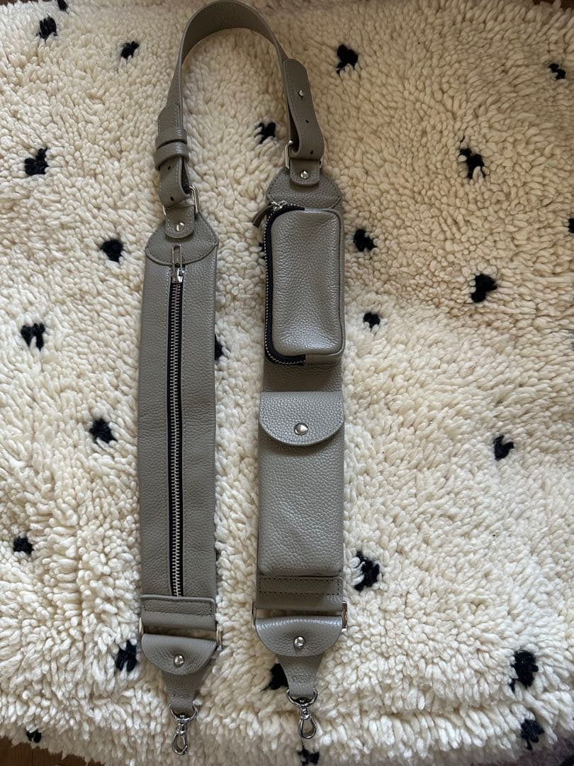 Bandolier BILLIE SIDE SLOT グレージュ ストラップ