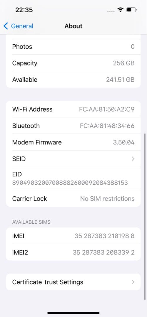 iPhone 13 256GB　バッテリー新品交換済み