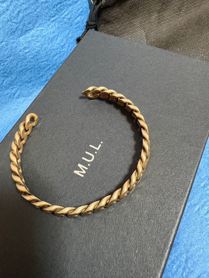 M.U.L. ブレスレット　ゴールド
