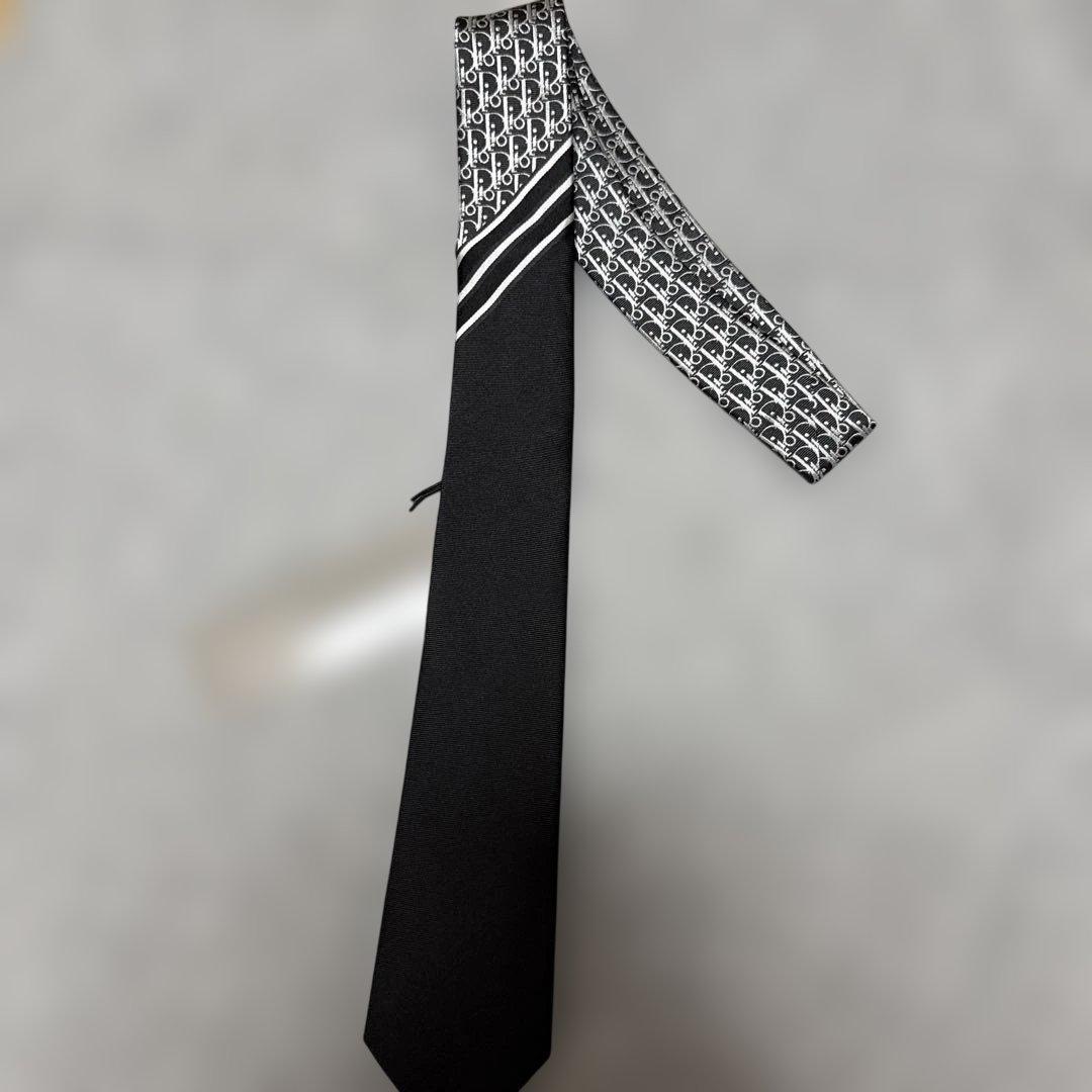 DIOR オブリークネクタイ