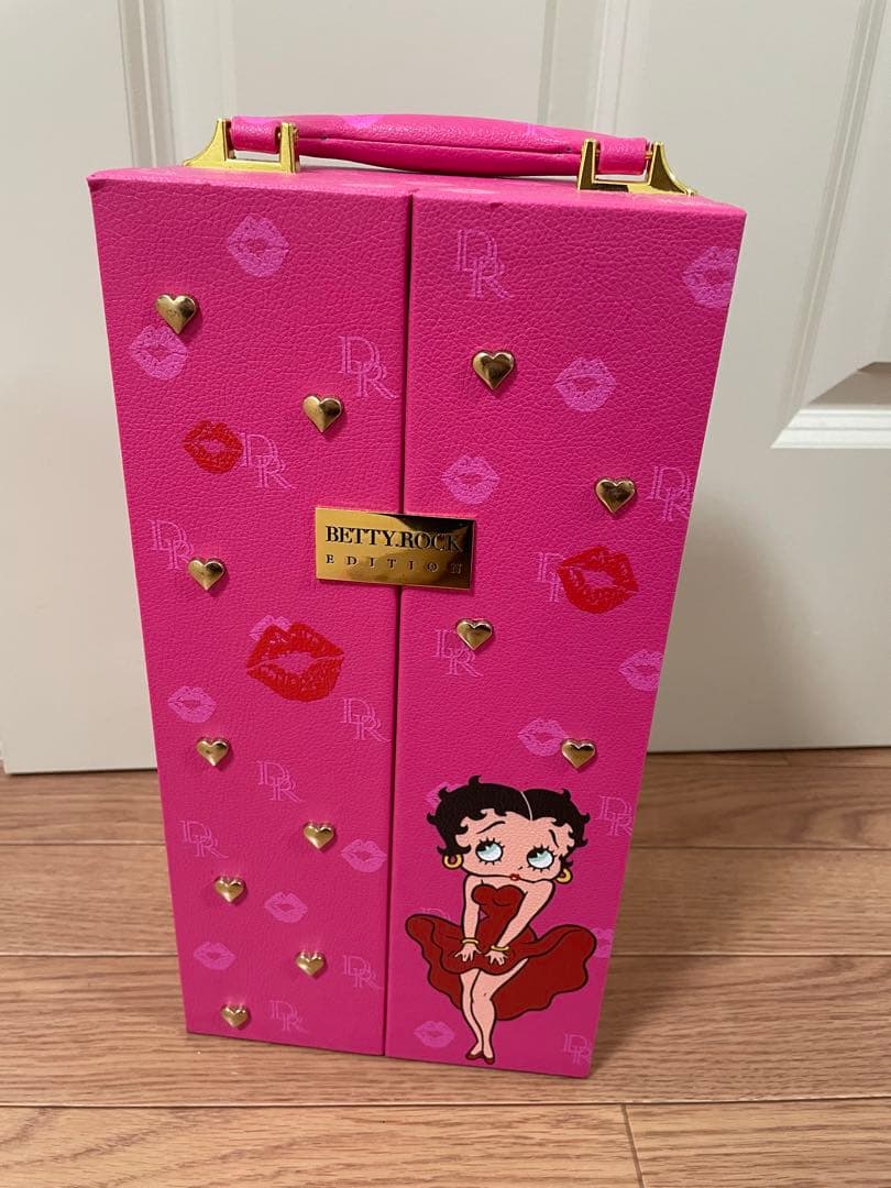 D.ROCK BETTY.ROCK PINK シャンパン