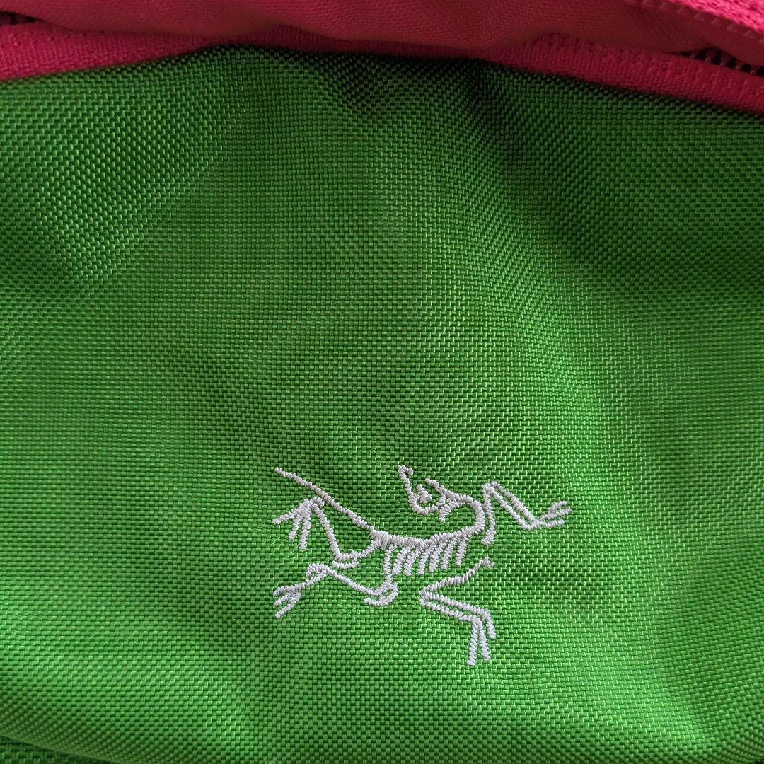 美品アークテリクス ARC'TERYX マカ2 ボデイバック ウェストポーチ