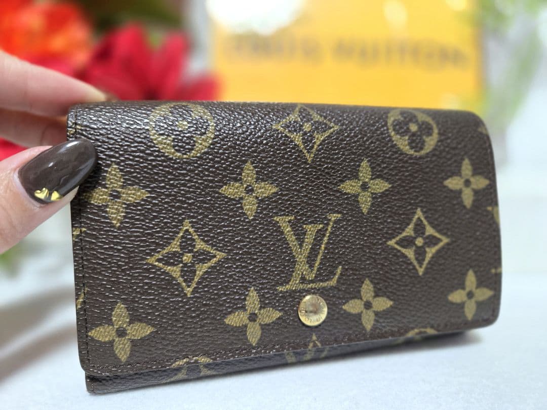 ☺︎Louis Vuitton ルイヴィトン 二つ折り財布 L字ファスナー☺︎