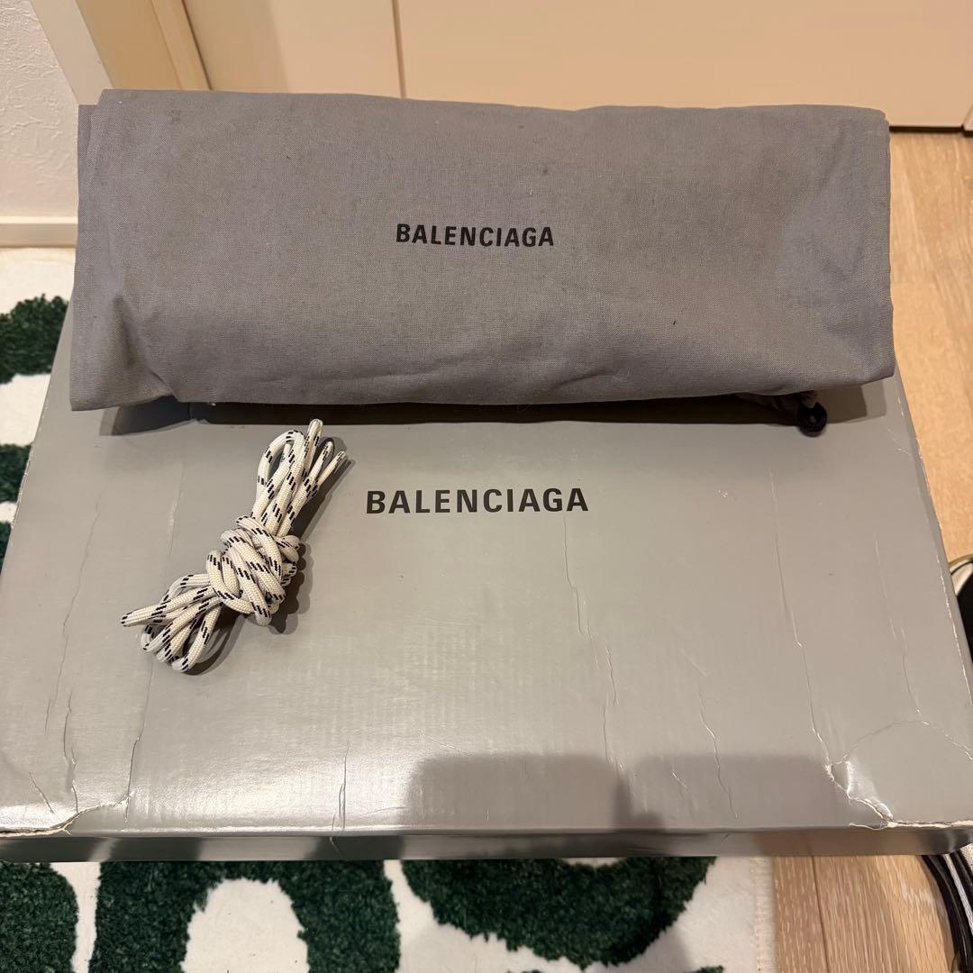 【レア】BALENCIAGA tripleS 42 パンダカラー