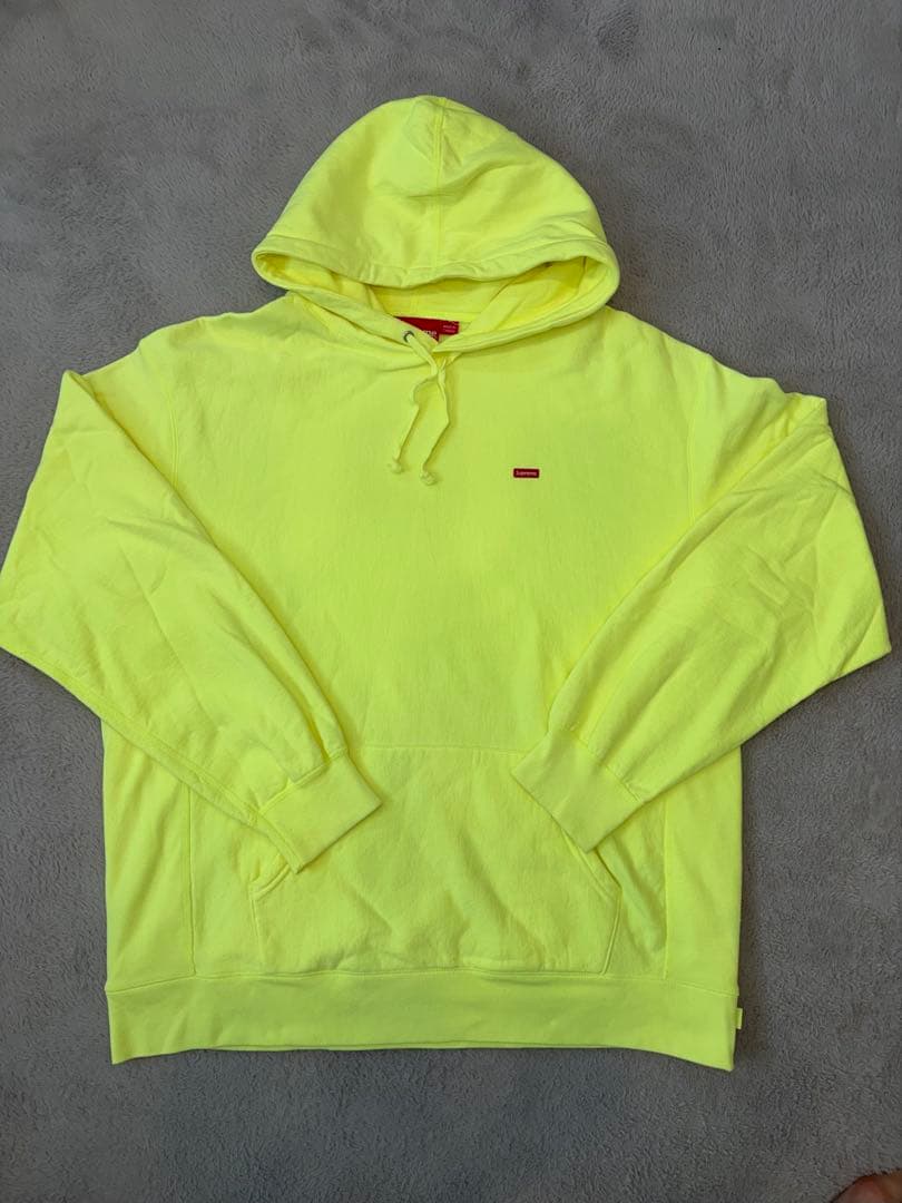 supreme シュプリーム パーカー　メンズ　XL