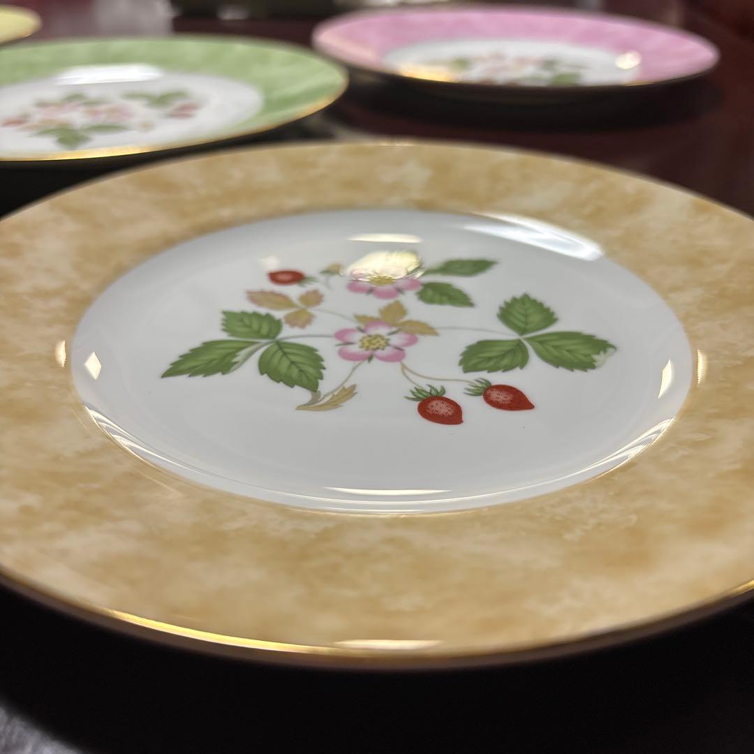 ウェッジウッド ワイルドストロベリー フルリムプレート 5枚