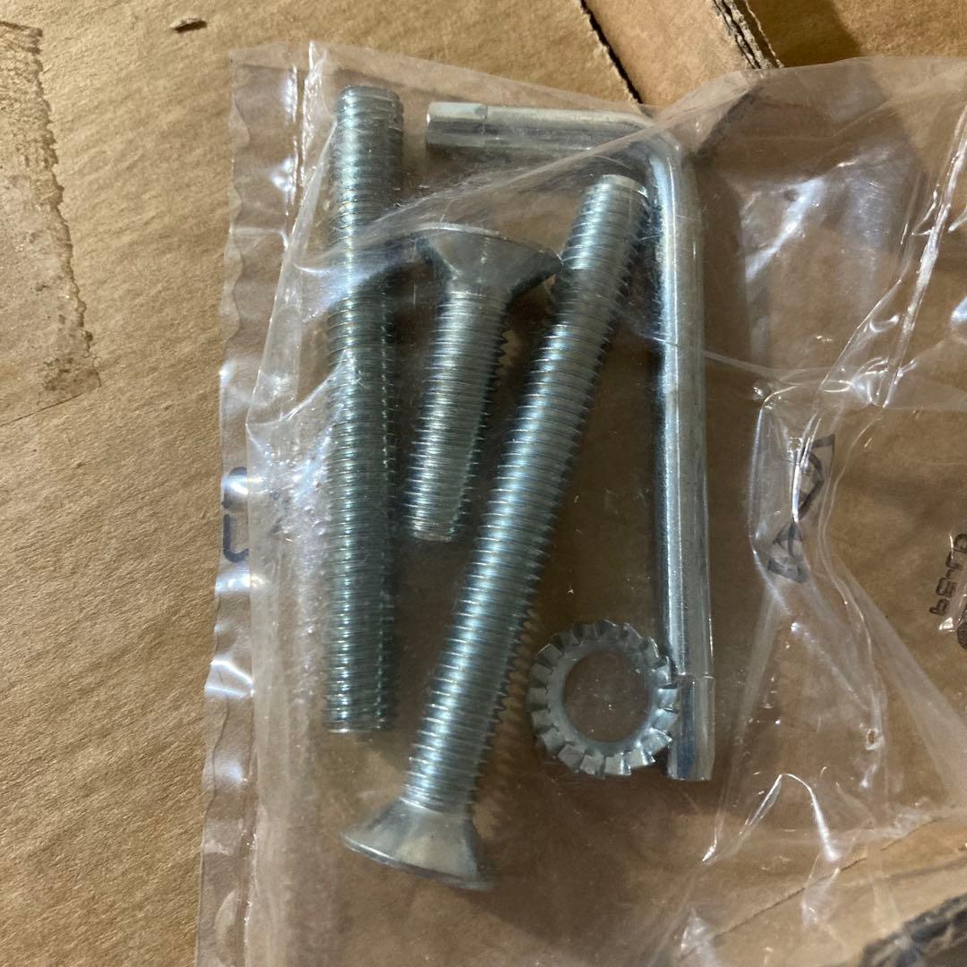 カルテル Kartell ブラック　黒　ハンガーラック コートラック　新品